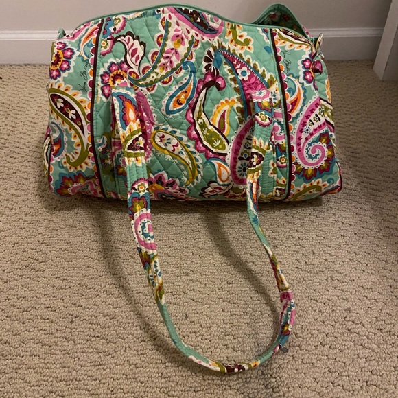 Small vera bradley duffel bag. - Picture 2 of 4